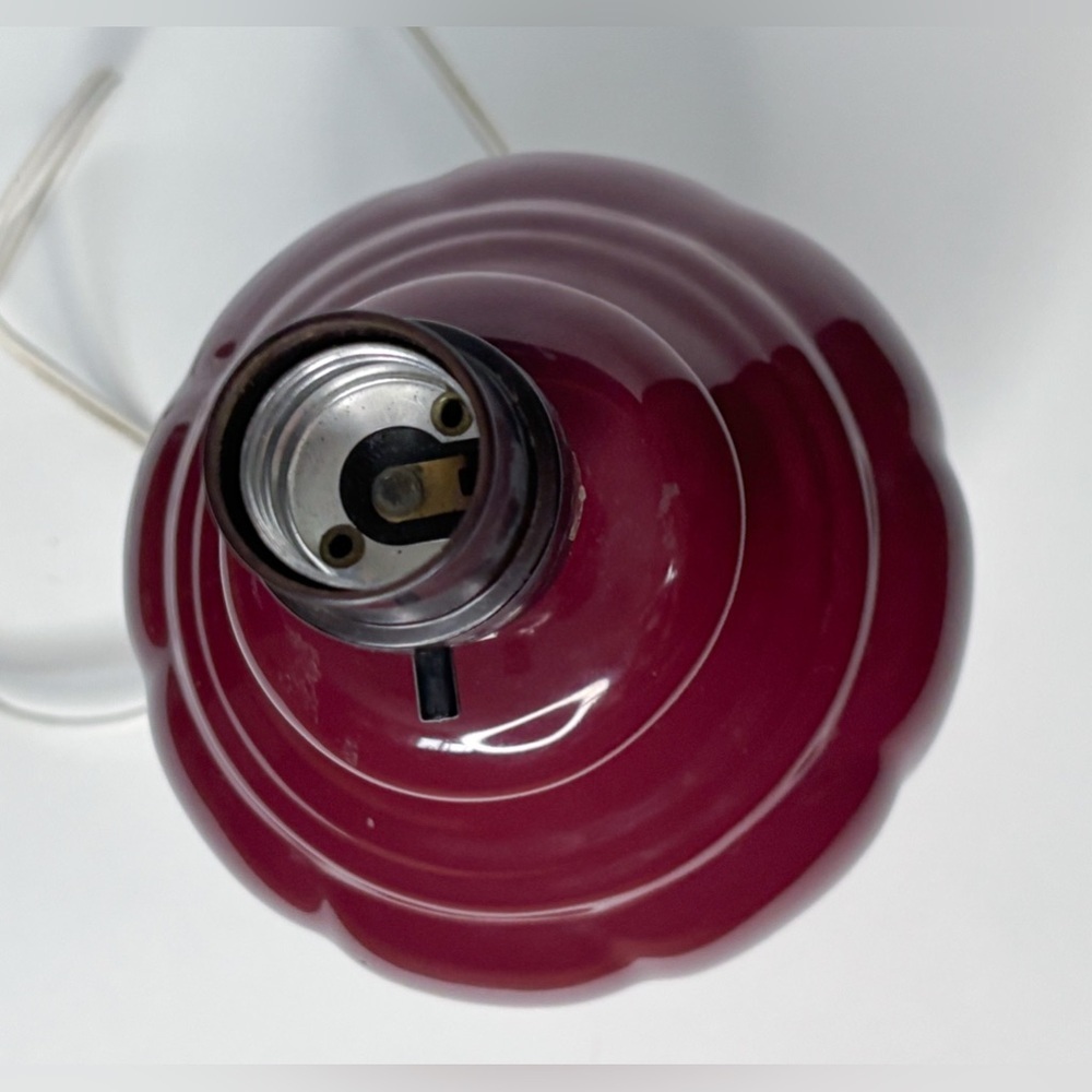 Vintage Oxblood Red Ceramic Table Lamp Mid Century MCM Cottage Goth Dark Romance - Picture 5 of 9